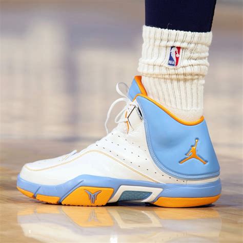 carmelo anthony melo shoes.